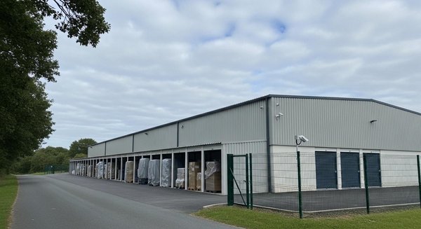 Pourquoi choisir un garde meuble près de Quimper pour un stockage sécurisé ?